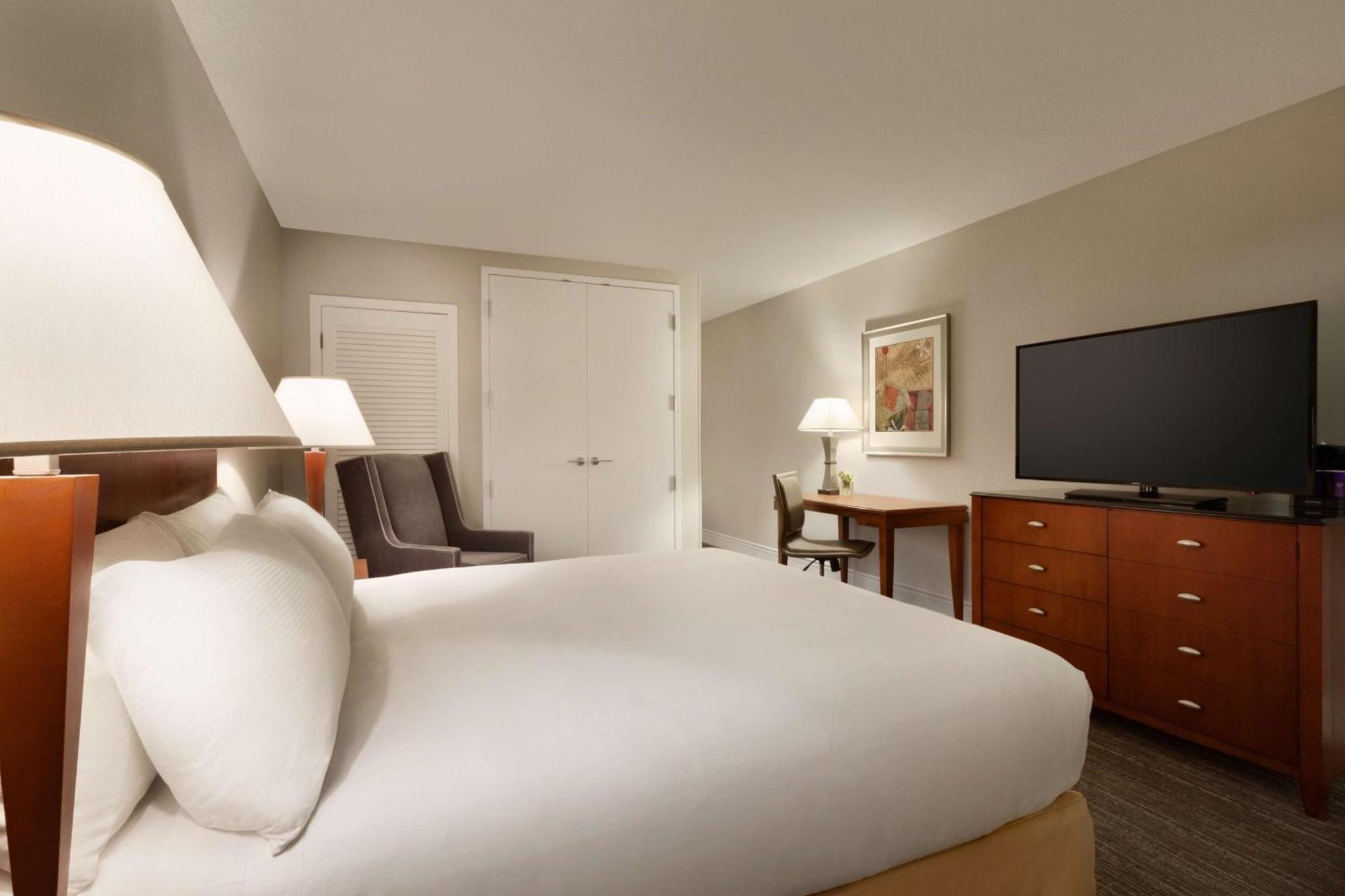 ดับเบิลทรี บาย ฮิลตัน มินีแอโพลิส พาร์ค เพลซ Hotel เซนต์หลุยส์พาร์ค ภายนอก รูปภาพ