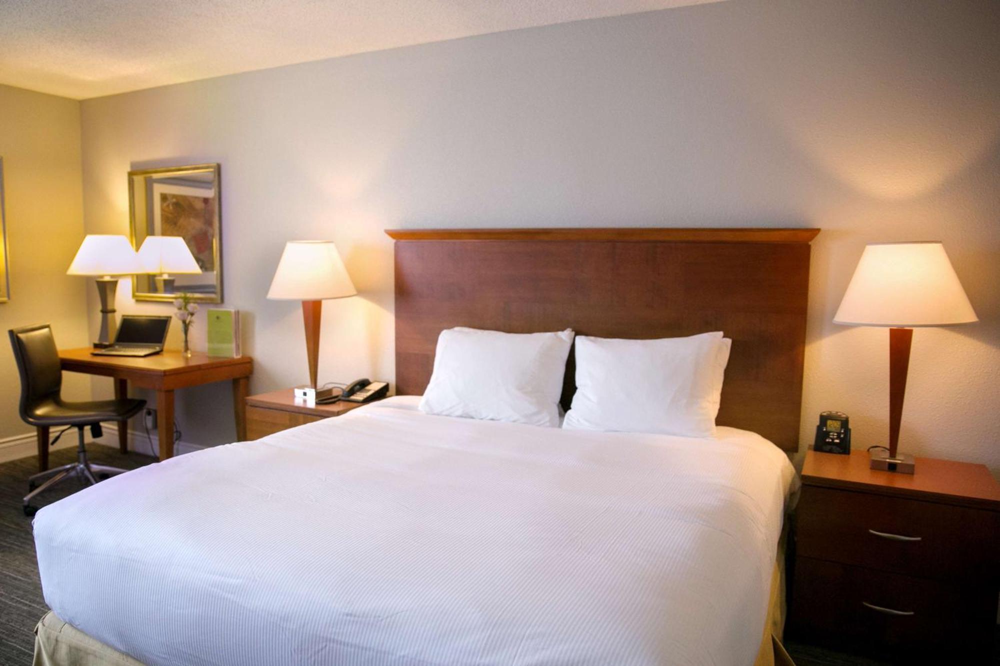 ดับเบิลทรี บาย ฮิลตัน มินีแอโพลิส พาร์ค เพลซ Hotel เซนต์หลุยส์พาร์ค ภายนอก รูปภาพ